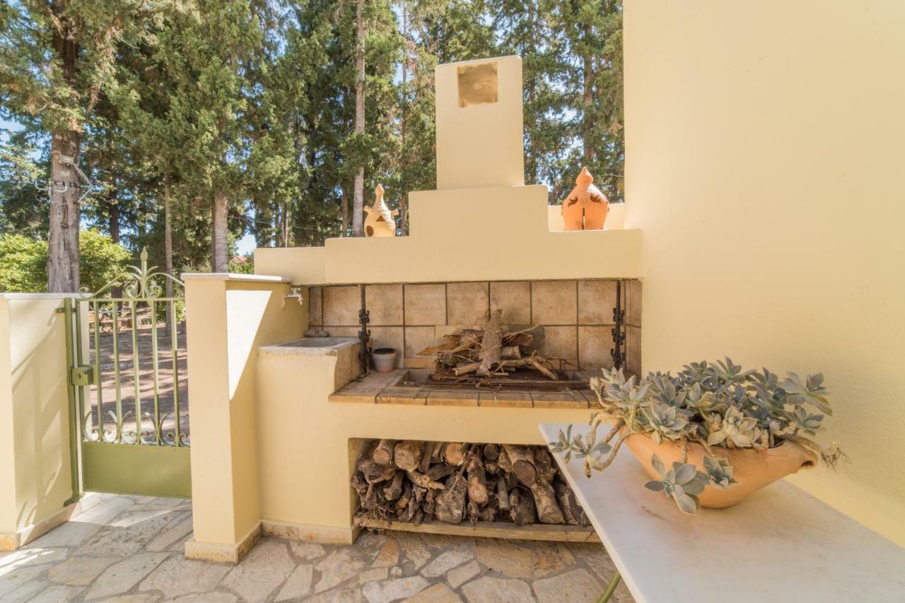 Villino Guest House Akrotiri  Екстериор снимка